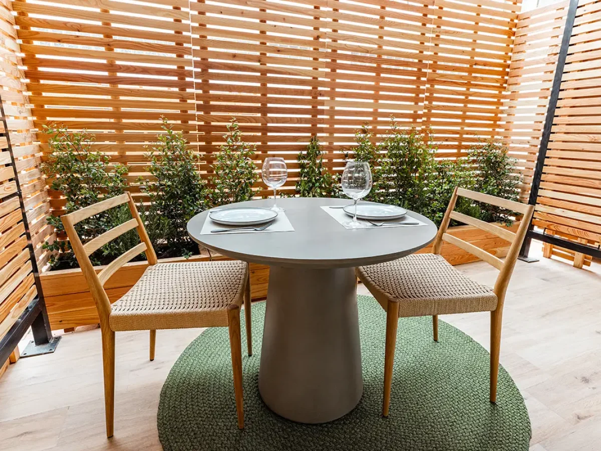 habitacion con terraza webp