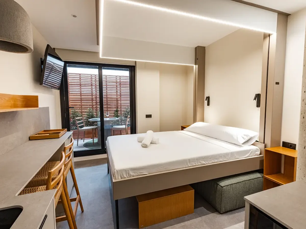 habitacion con terraza webp